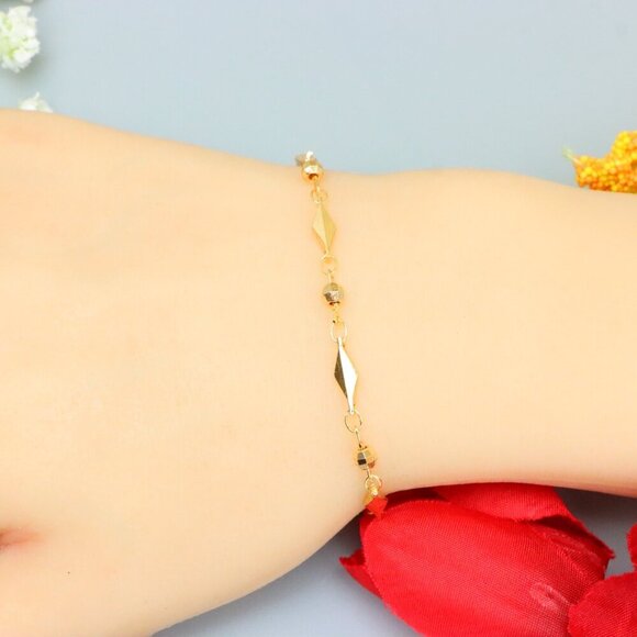 "Elegant & Trendy Bracelet, A Perfect Gift for Women, Thoughtful, EVCH1674 - Picture 8 of 10